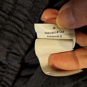 Vuori, TWO pair joggers, medium VEC